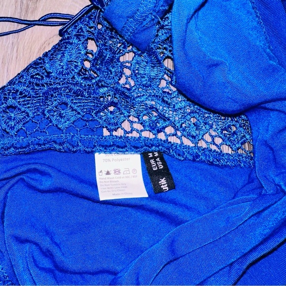 Lace up open back top - Picture 7 of 7